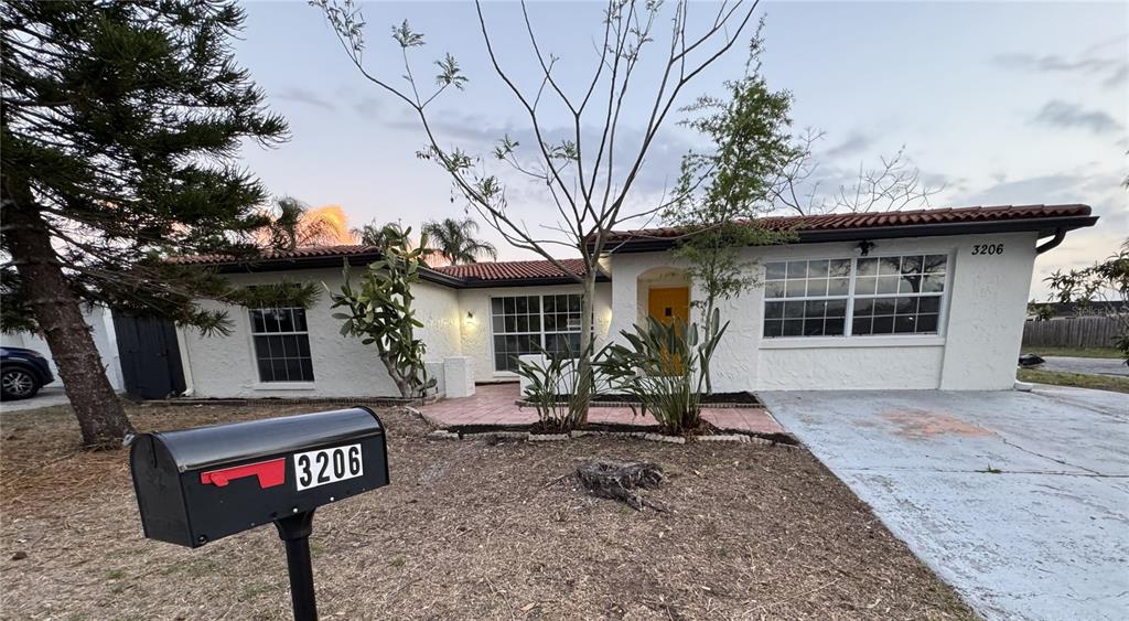 3206 Pinon Drive Holiday, FL 34691 - Photo 2 of 37