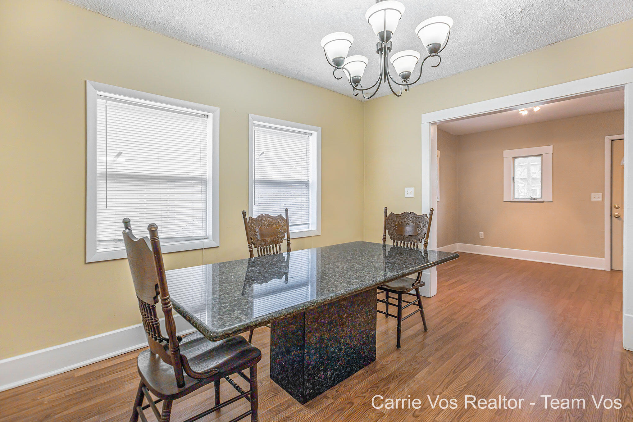 1116 Spring Street Muskegon, MI 49442 - Photo 6 of 28 Formal dining Room