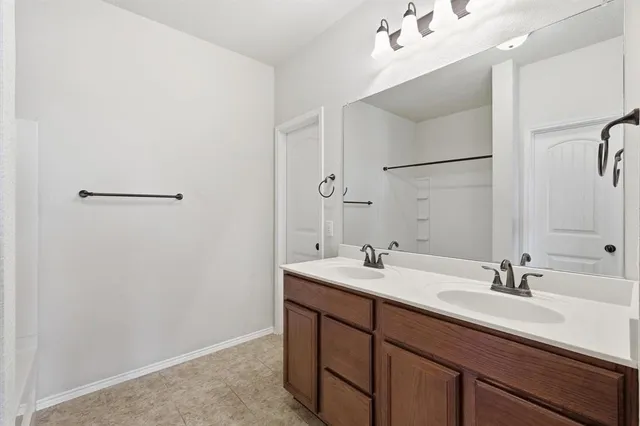 $359,900 | 5201 Sea Cove Lane, Denton, TX 76208