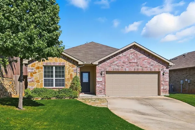 $359,900 | 5201 Sea Cove Lane, Denton, TX 76208