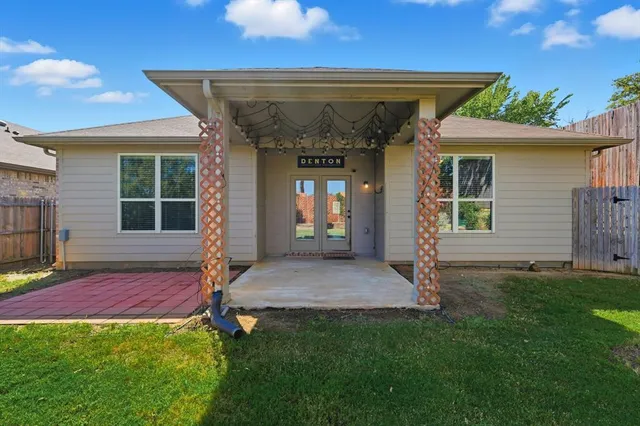 $359,900 | 5201 Sea Cove Lane, Denton, TX 76208