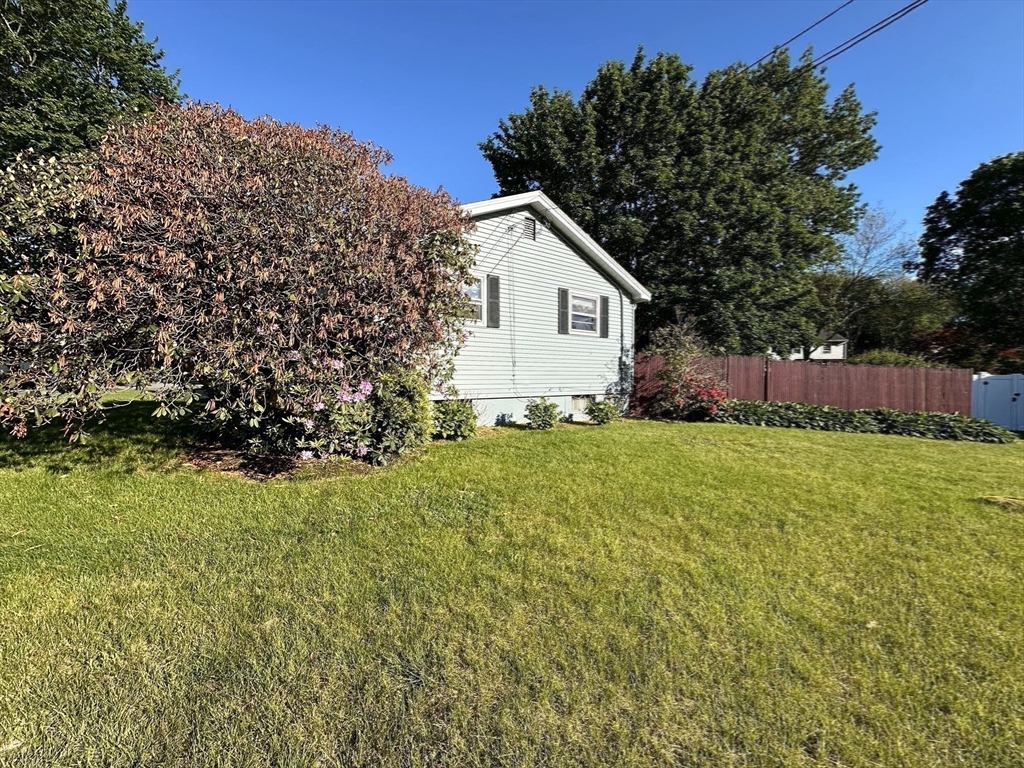 333 Clark Road Lowell, MA 01852 - Photo 25 of 27