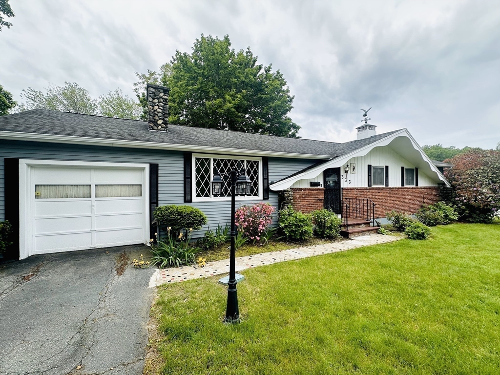 333 Clark Road Lowell, MA 01852 - Photo 3 of 27