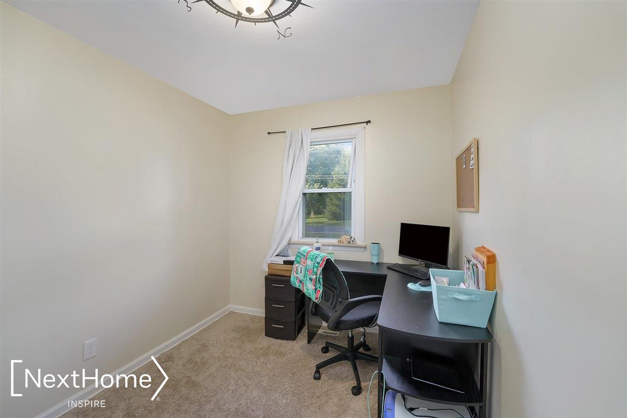 3280 Hemphill Road Burton, MI 48529 - Photo 8 of 14