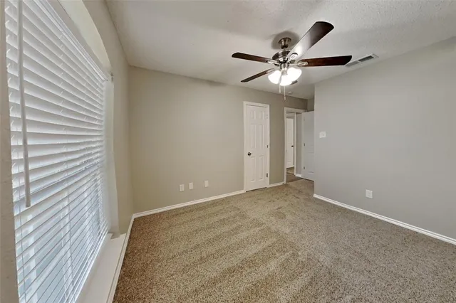 $1,895 | 430 Kamber Lane, Wylie, TX 75098