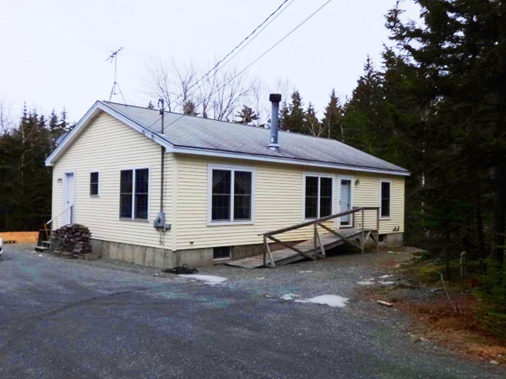 11 Point Road Bernard, ME 04612 - Photo 3 of 21 Photo