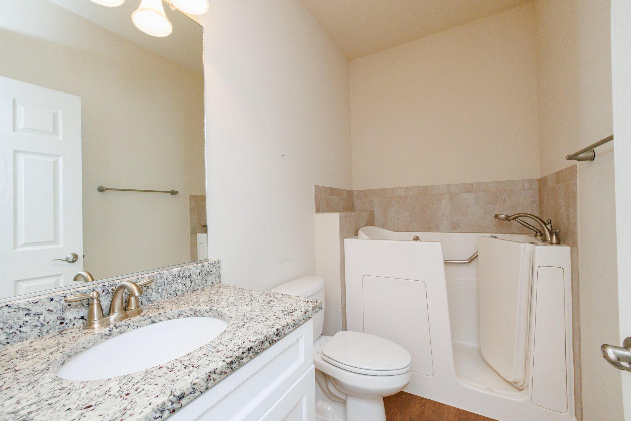 5700 Spring Arbor Circle Fredericksburg, VA 22407 - Photo 28 of 46 Full Bath off Kithen