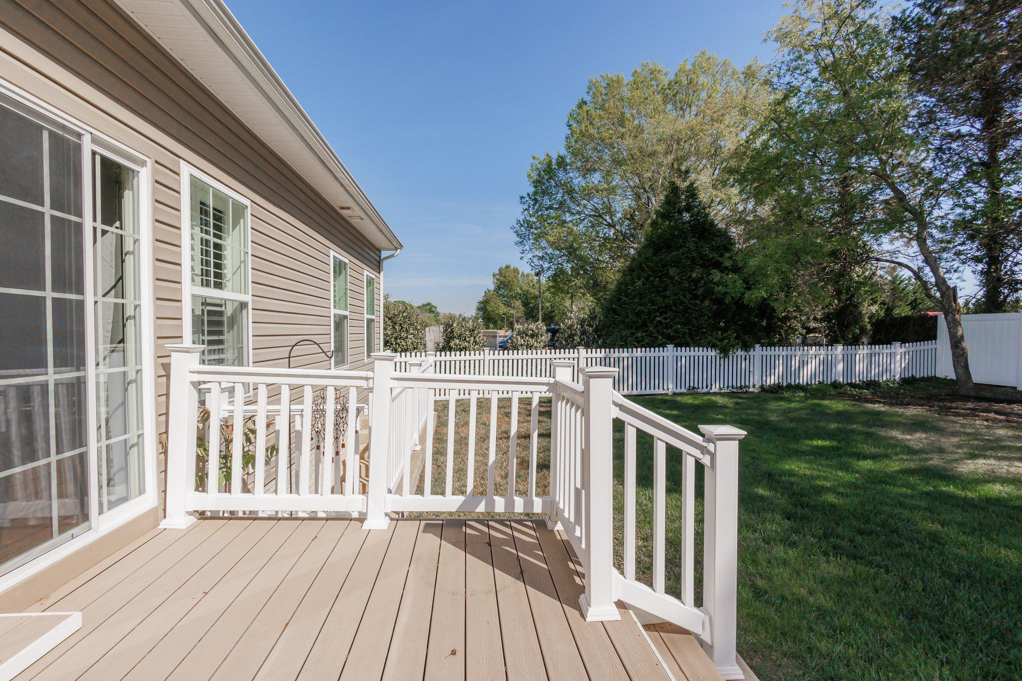 5700 Spring Arbor Circle Fredericksburg, VA 22407 - Photo 46 of 46 Back deck with privacy