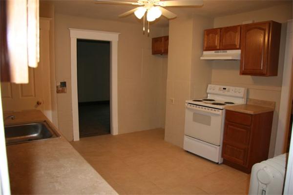 79 Edgemont Street Springfield, MA 01109 - Photo 8 of 16