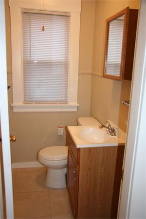 79 Edgemont Street Springfield, MA 01109 - Photo 10 of 16