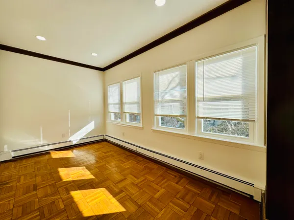 $2,500 | 69 West 39th Street, Unit 2, Bayonne, NJ 07002