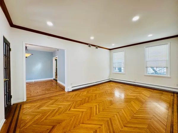 $2,500 | 69 West 39th Street, Unit 2, Bayonne, NJ 07002