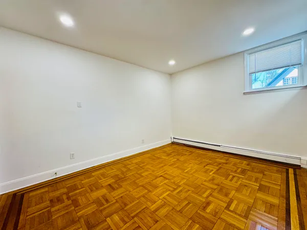 $2,500 | 69 West 39th Street, Unit 2, Bayonne, NJ 07002