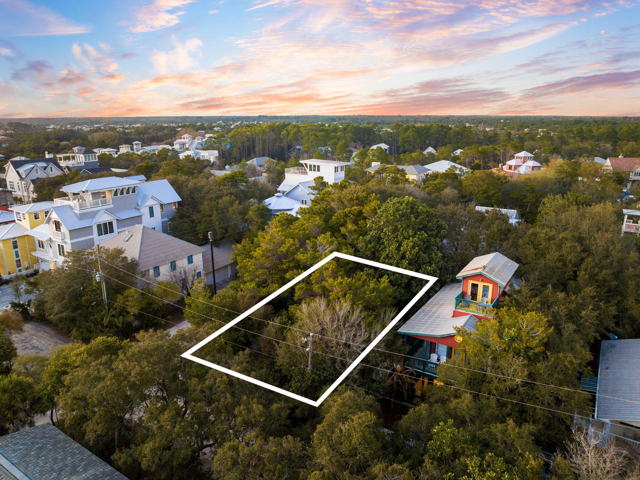 Lot 12 West Grove Avenue Santa Rosa Beach, FL 32459 - Photo 5 of 8 a view of a city