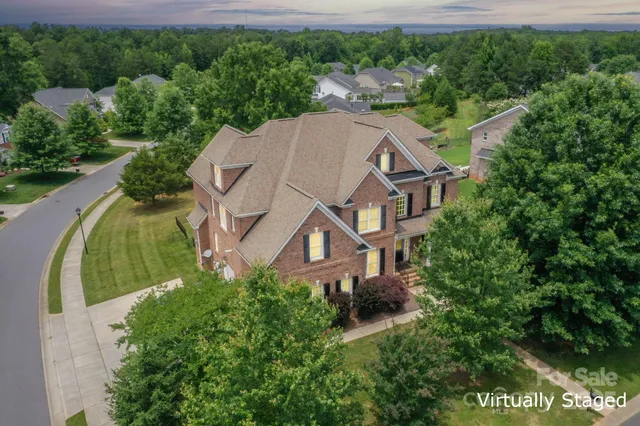 $795,000 | 8409 Olde Stonegate Lane, Mint Hill, NC 28227