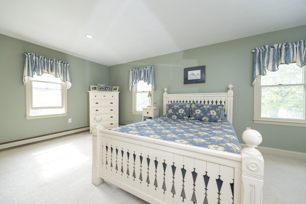 66 Turner Road Scituate, MA 02066 - Photo 18 of 28
