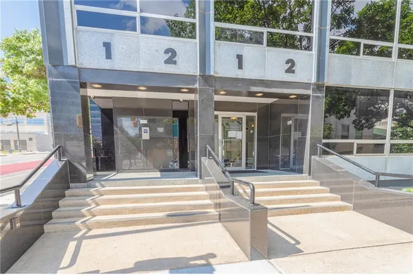 $2,350 | 1212 Guadalupe Street, Unit 705, Austin, TX 78701