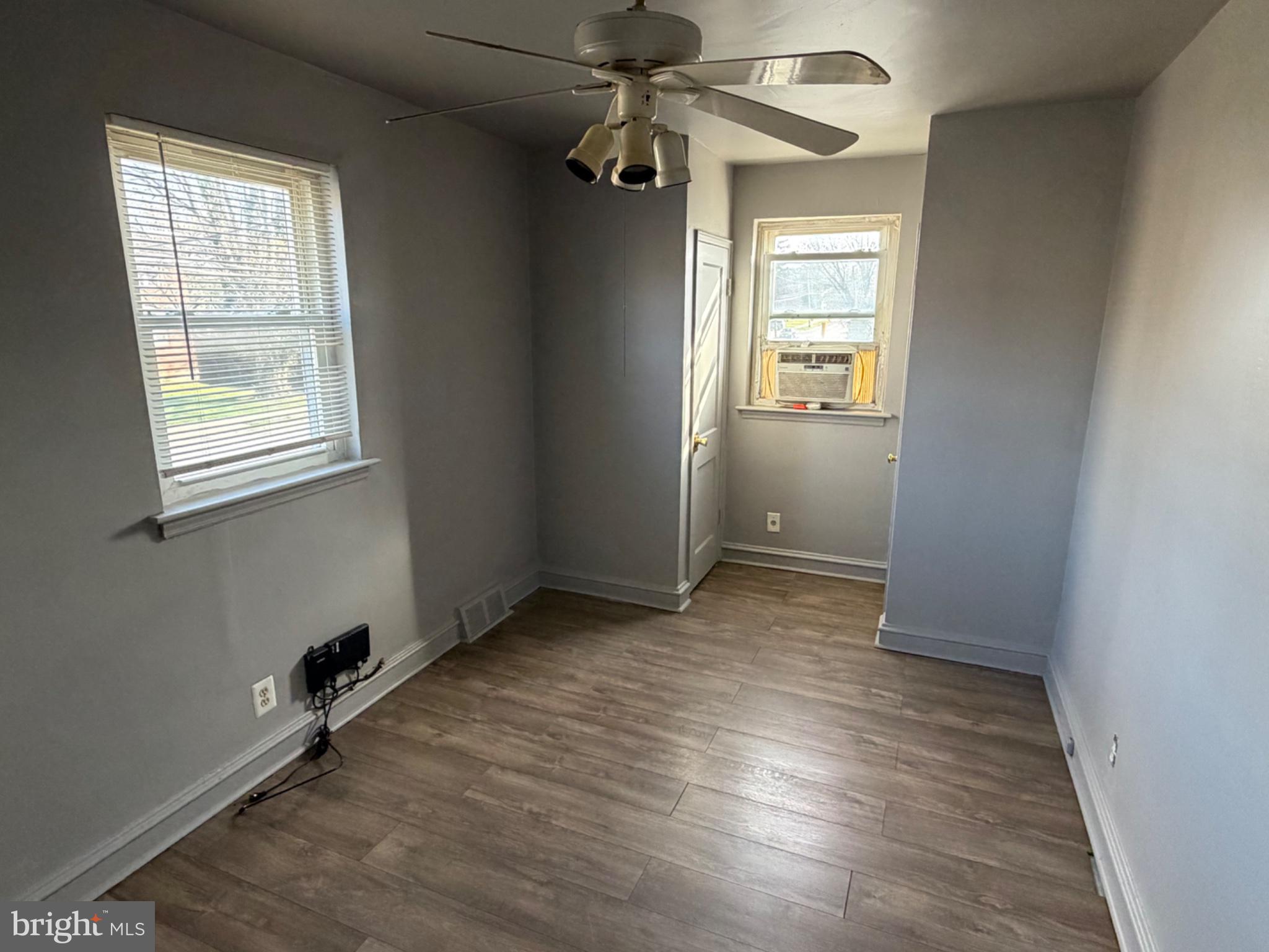 8300 Lynnewood Road Philadelphia, PA 19150 - Photo 3 of 11 Bright and airy room with natural light.