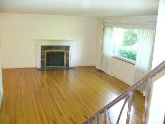 6631 Merwin Road Columbus, OH 43235 - Photo 4 of 12 Gallery Image 4