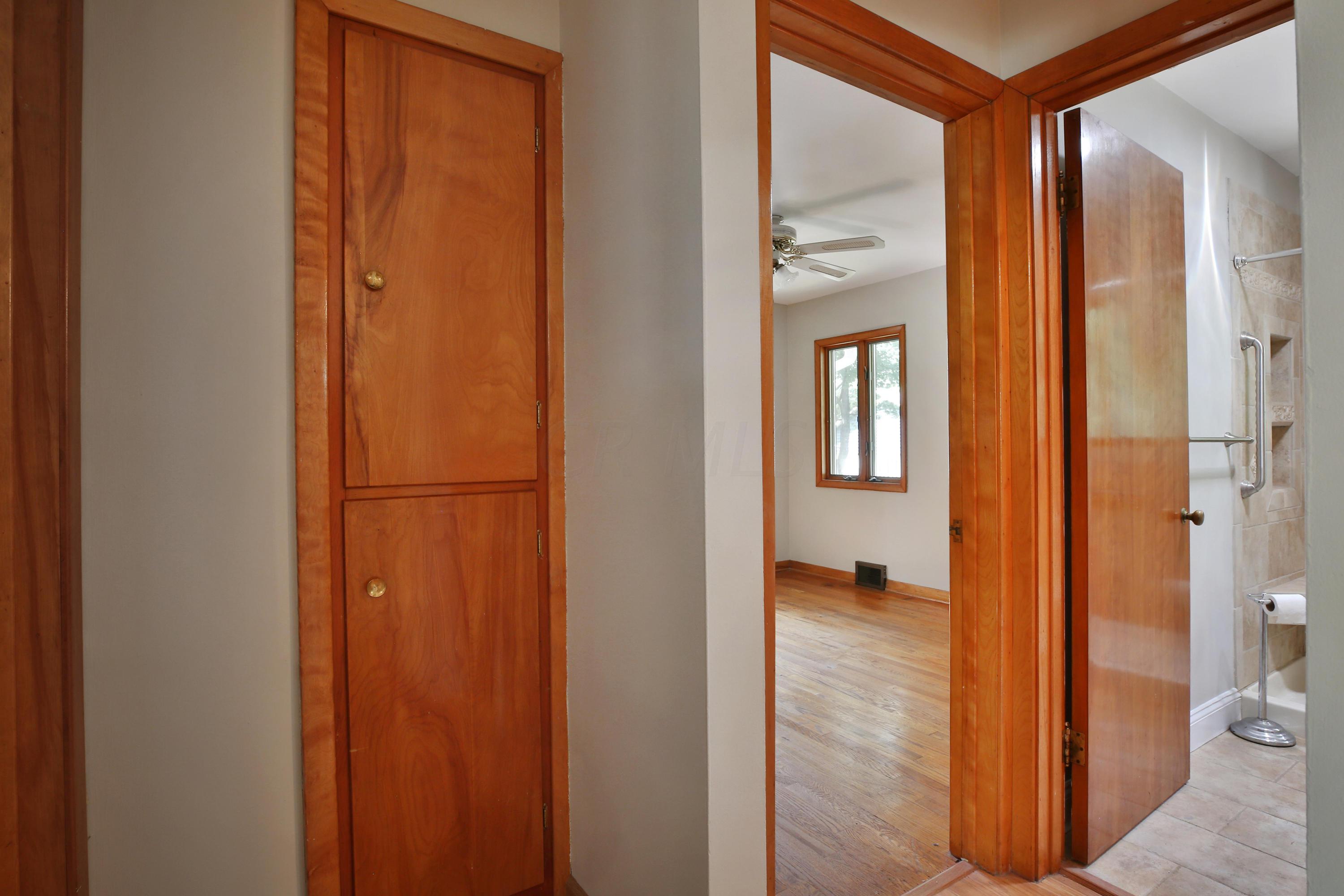 2408 Nottingham Road Columbus, OH 43221 - Photo 11 of 29 Gallery Image 11