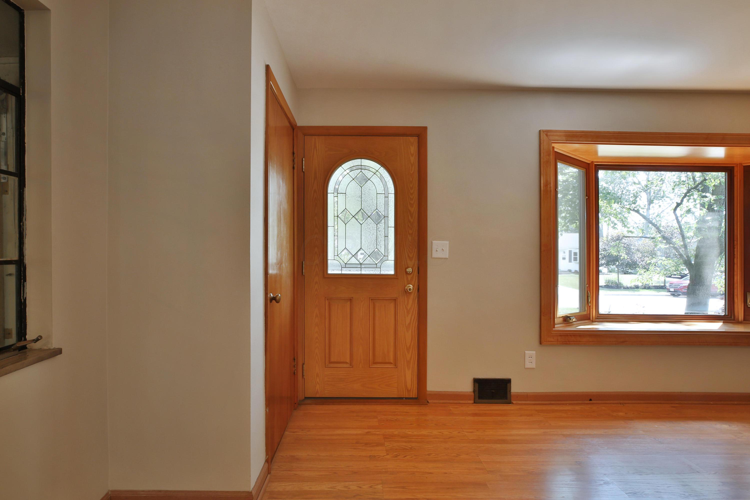 2408 Nottingham Road Columbus, OH 43221 - Photo 4 of 29 Gallery Image 4