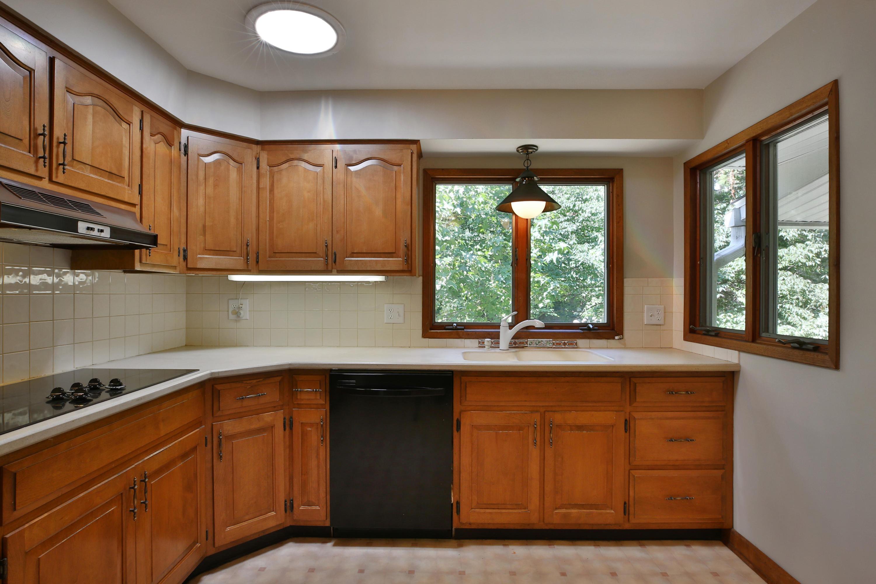 2408 Nottingham Road Columbus, OH 43221 - Photo 9 of 29 Gallery Image 9