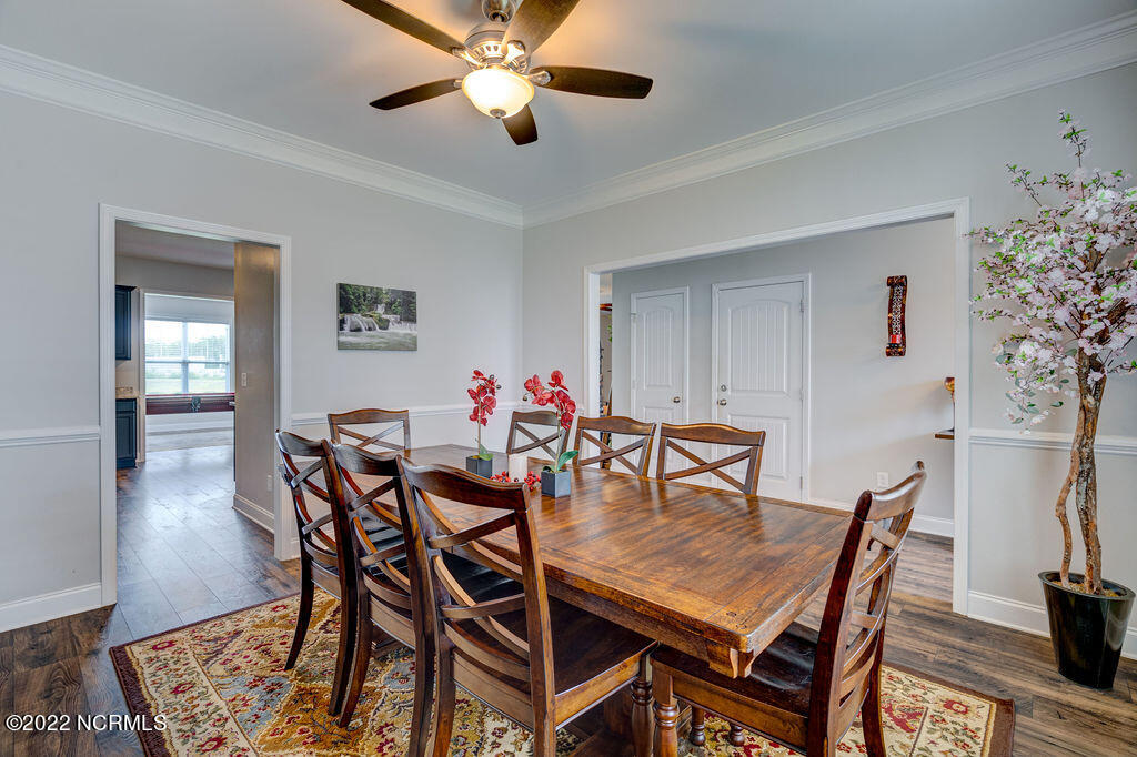 1517 Maple Ridge Road Wilmington, NC 28411 - Photo 5 of 49 1517MapleRidgeFinal-40