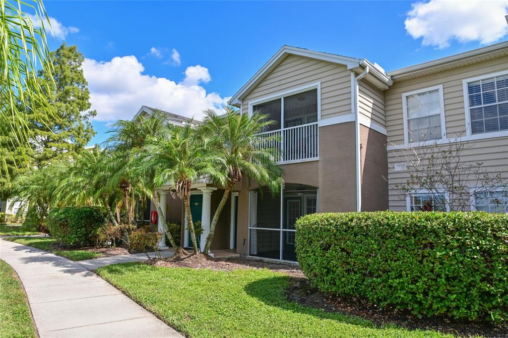 8809 Manor Loop, Unit 106 Lakewood Ranch, FL 34202 - Photo 6 of 40 Gallery Image 6
