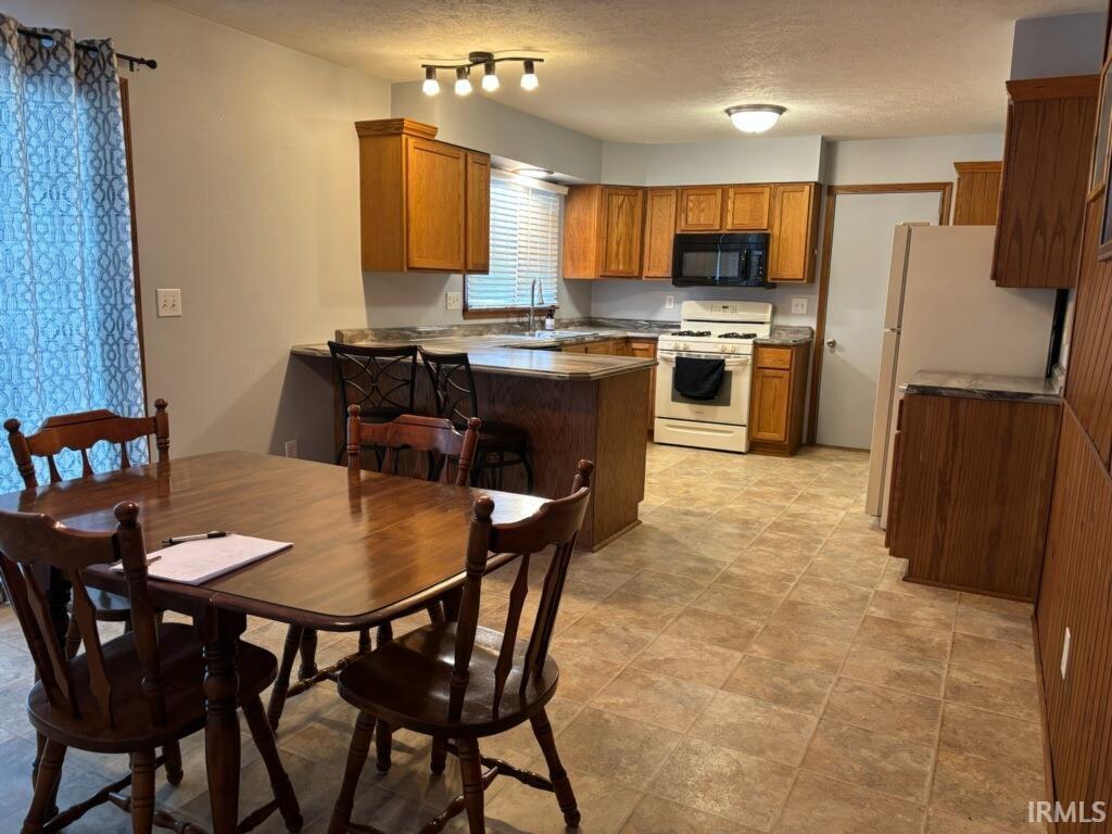 4346 2c Road Bremen, IN 46506 - Photo 6 of 12 Gallery Image 6