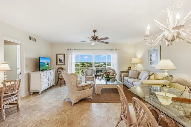 $515,000 | 500 Saturn Court, Unit 68, Marco Island, FL 34145