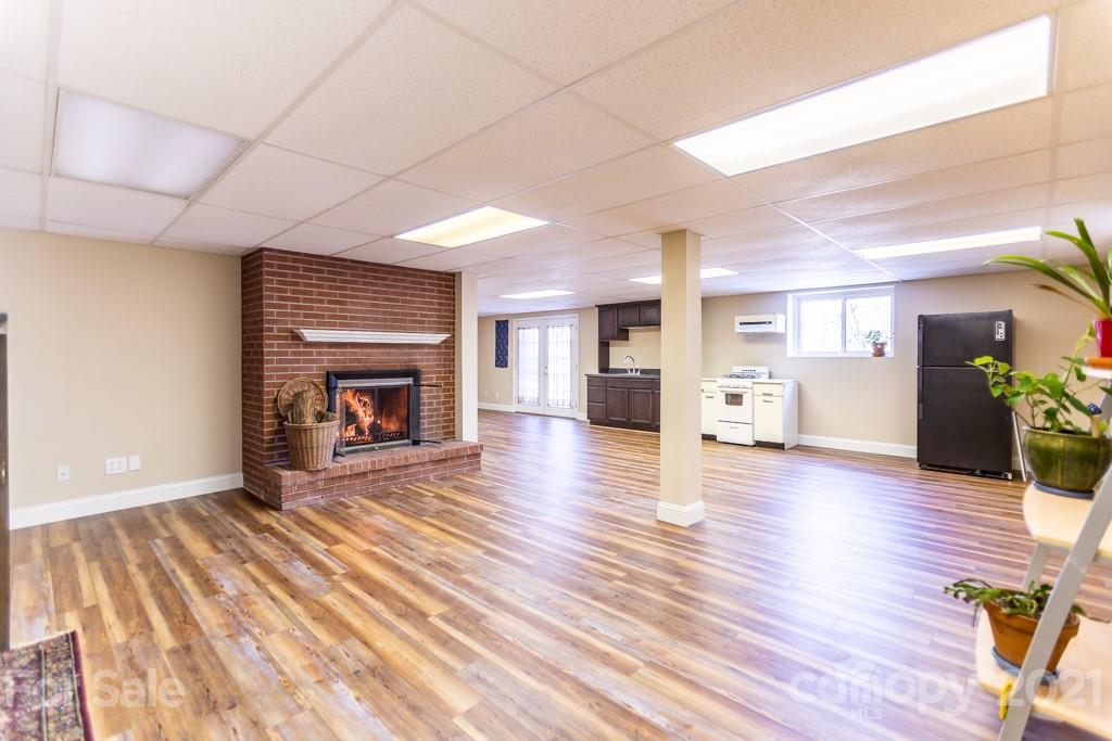 24 Allesarn Road Asheville, NC 28804 - Photo 28 of 46 Gallery Image 28