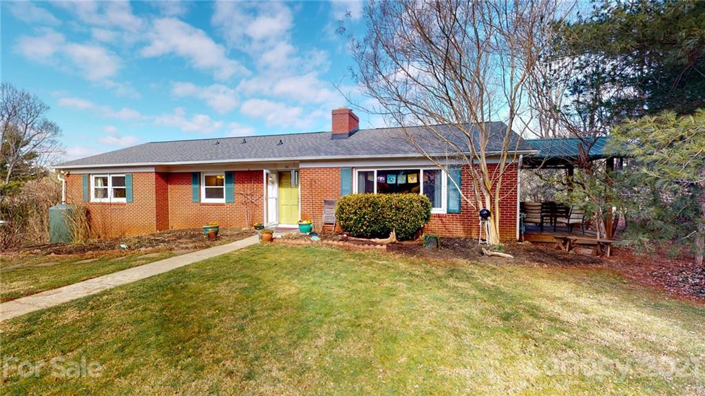 24 Allesarn Road Asheville, NC 28804 - Photo 31 of 46 Gallery Image 31