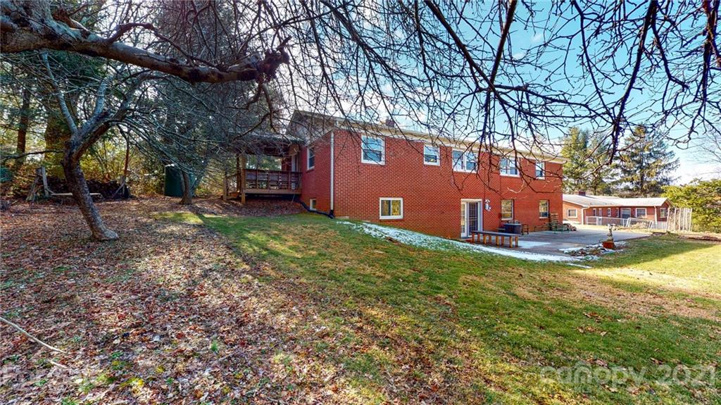 24 Allesarn Road Asheville, NC 28804 - Photo 33 of 46 Gallery Image 33
