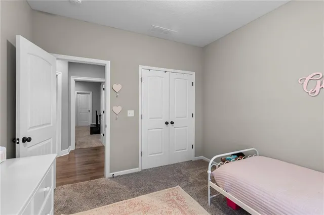 $480,000 | 4812 Southwest 5th Street, Blue Springs, MO 64014