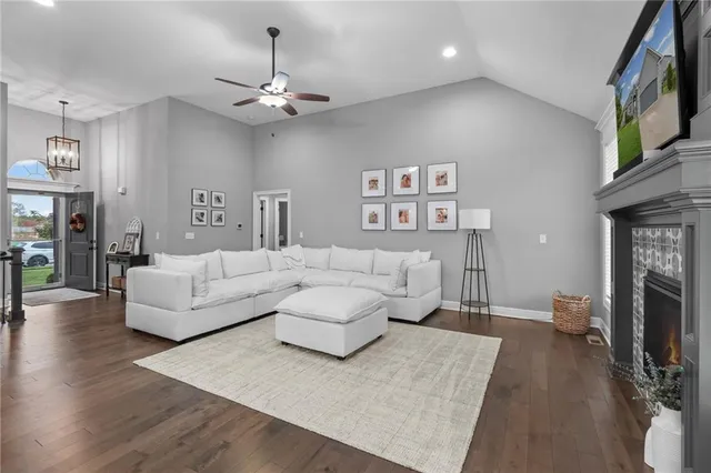 $480,000 | 4812 Southwest 5th Street, Blue Springs, MO 64014