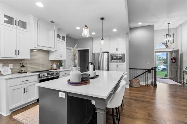 $480,000 | 4812 Southwest 5th Street, Blue Springs, MO 64014