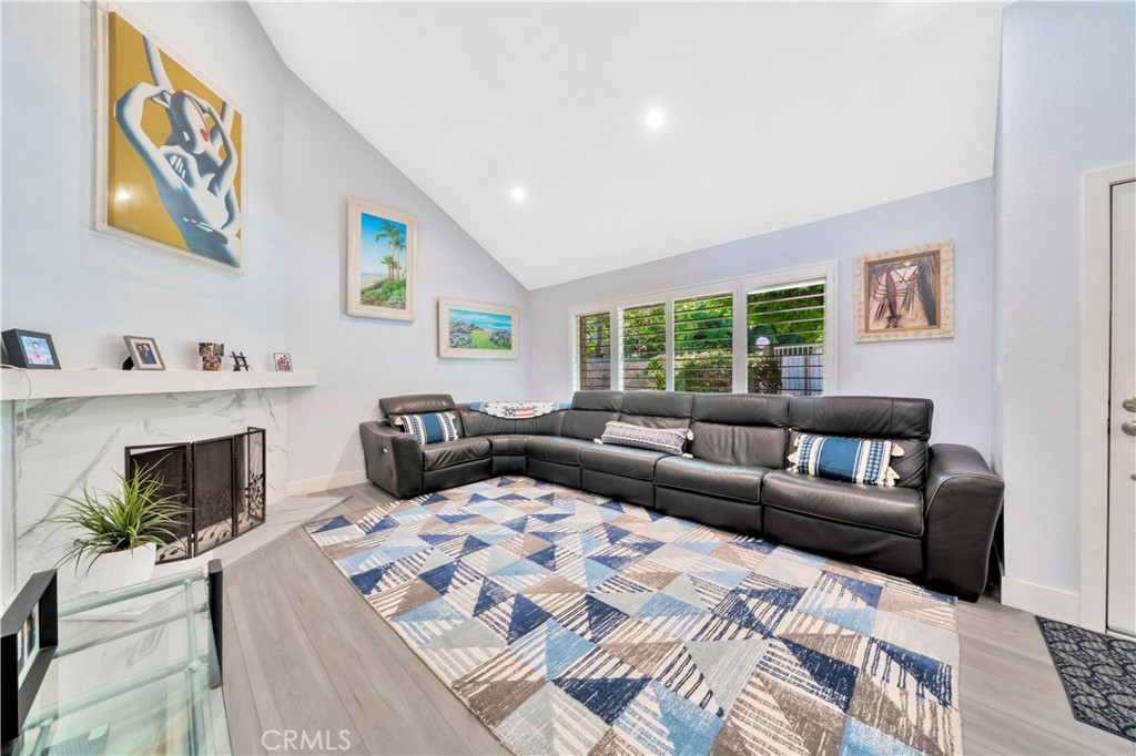 10065 Hidden Village Road Garden Grove, CA 92840 - Photo 4 of 34