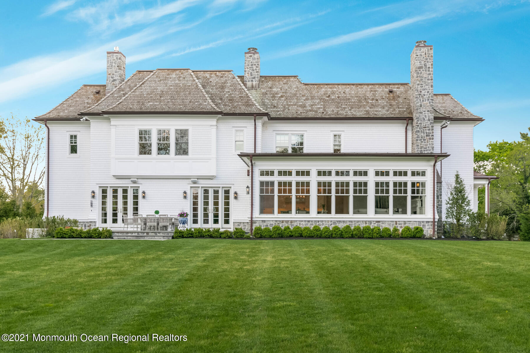 15 Riverside Drive Rumson, NJ 07760 - Photo 2 of 44 15 Riverside Dr Rumson NJ 07760 USA-077-