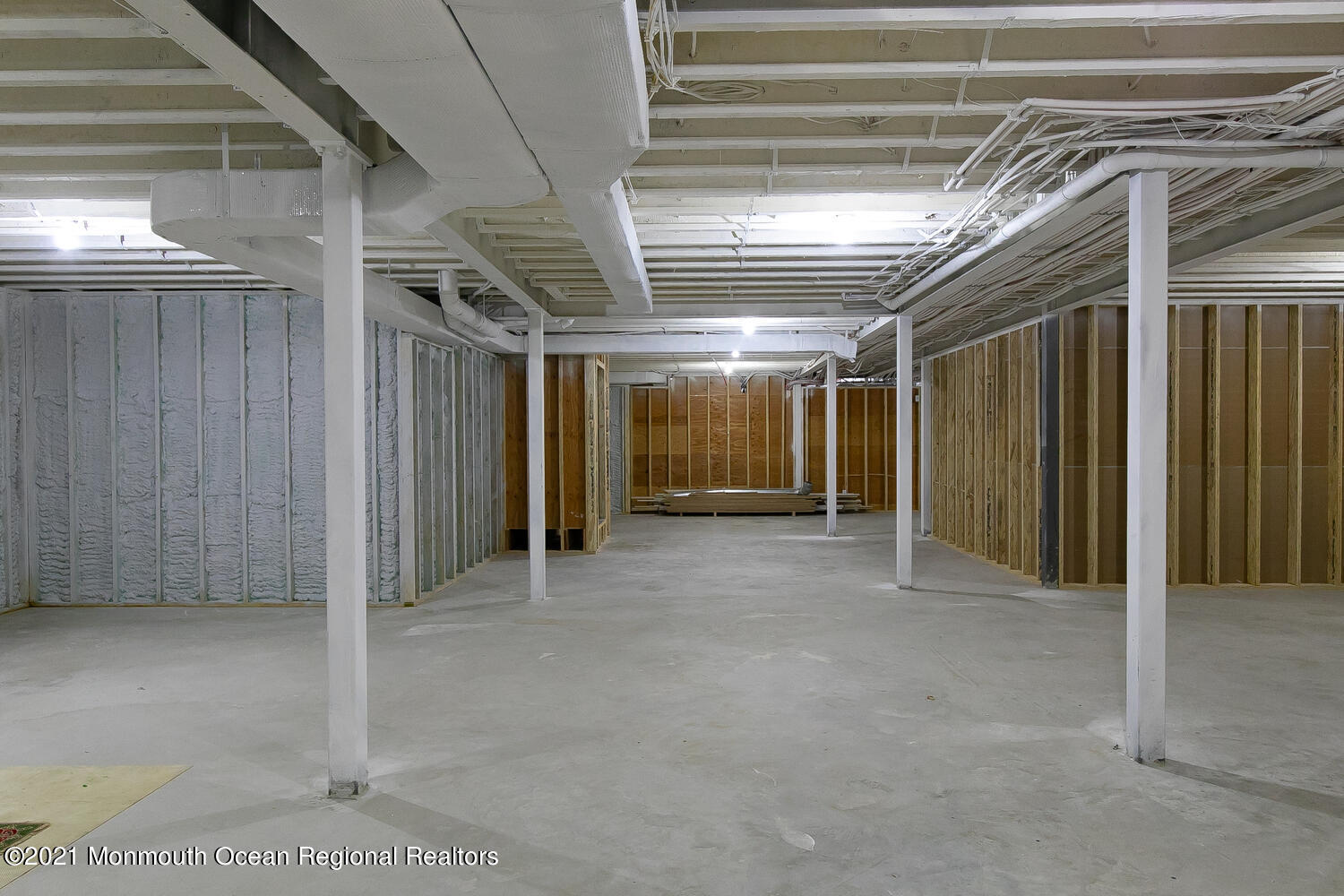 15 Riverside Drive Rumson, NJ 07760 - Photo 42 of 44 15 Riverside Dr Rumson NJ-large-094-086-