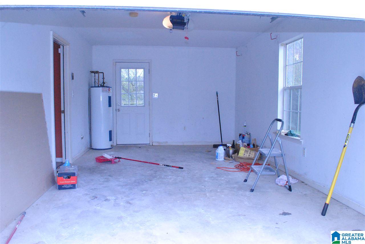 409 Meriweather Lane Calera, AL 35040 - Photo 13 of 32