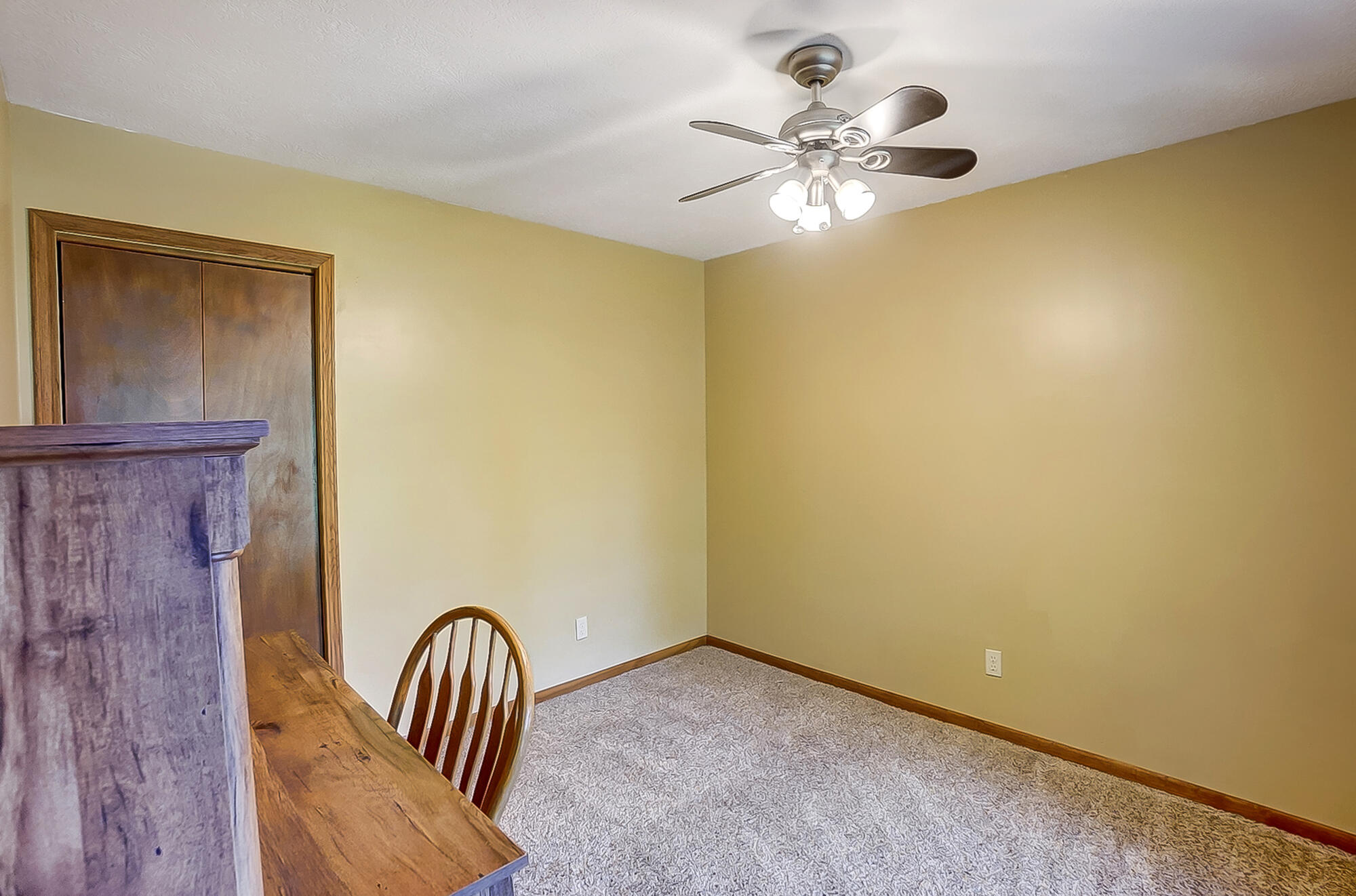 2300 Ridge Road Springfield, OH 45502 - Photo 15 of 44