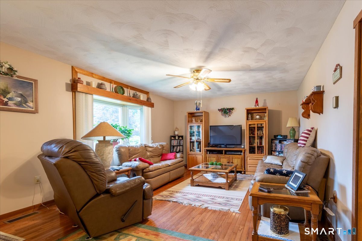 24 Joan Street Killingly, CT 06239 - Photo 4 of 19