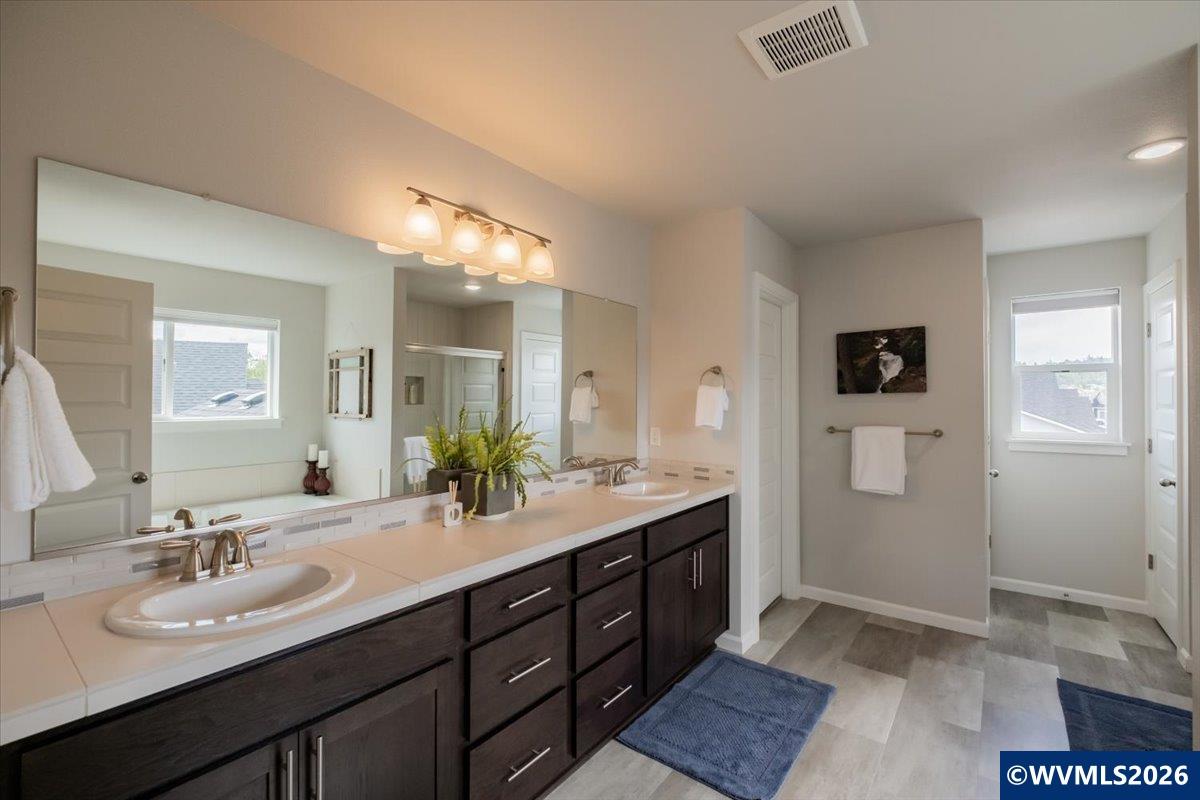 6222 Northeast Meander Street Albany, OR 97321 - Photo 15 of 50