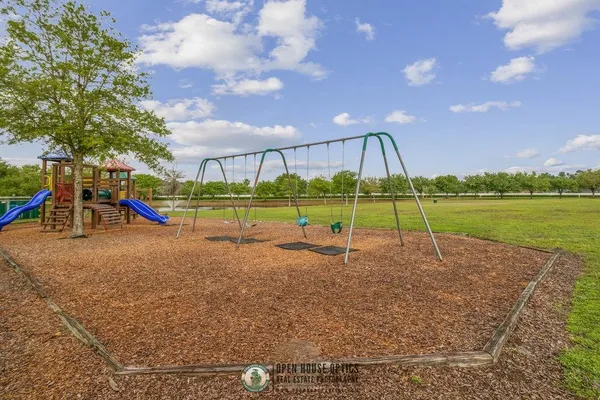 $294,999 | 534 Wooded Crossing Circle, St. Augustine, FL 32084