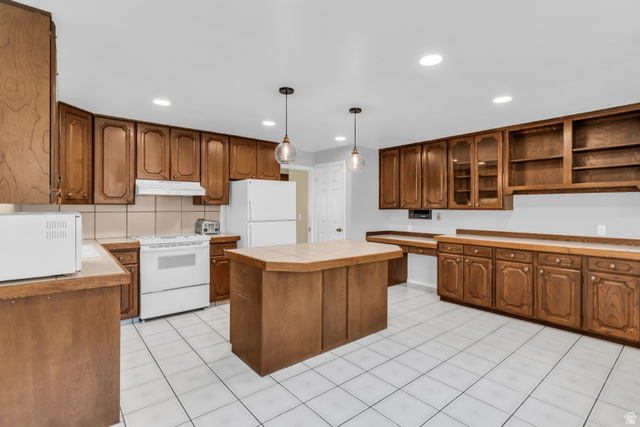 2329 Sublette Place Sandy, UT 84093 - Photo 18 of 56 Gallery Image 18