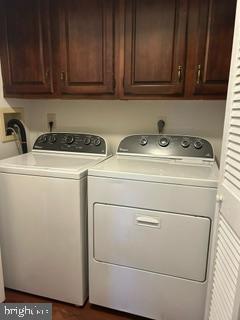 200 Bookham Lane Gaithersburg, MD 20877 - Photo 24 of 29 washer/dryer on main floor