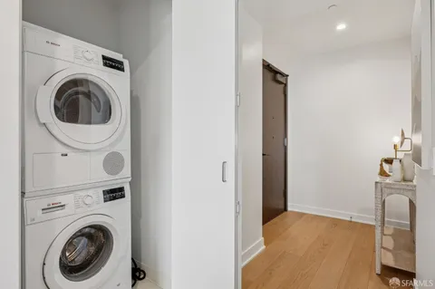 $1,388,000 | 280 Spear Street, Unit 10D, San Francisco, CA 94105