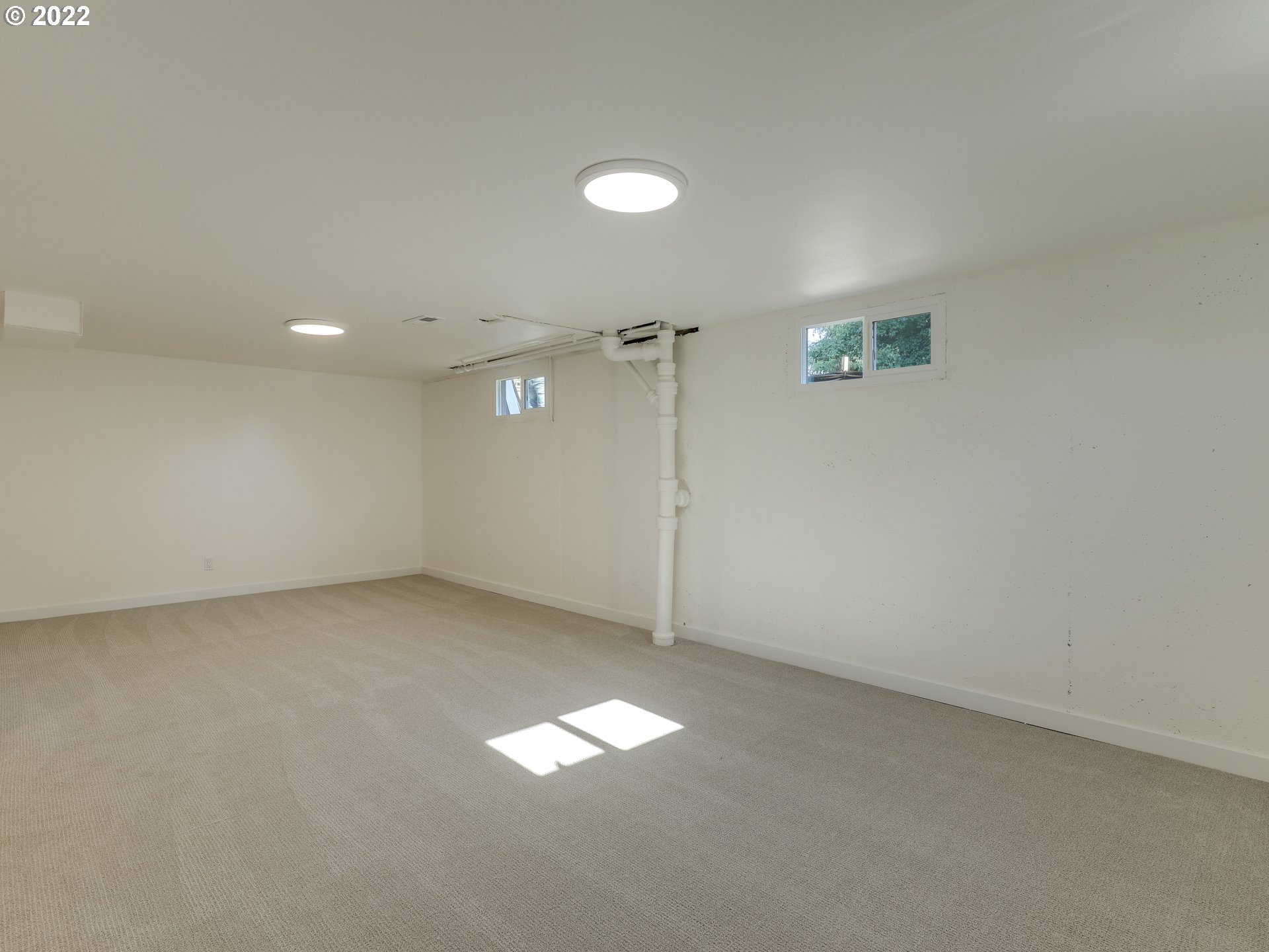 1635 Northeast Rosa Parks Way, Unit A Portland, OR 97211 - Photo 24 of 32 Gallery Image 24