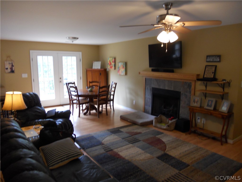 2391 Old Tavern Road Powhatan, VA 23139 - Photo 3 of 18 Gallery Image 3