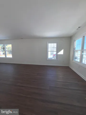 $2,000 | 735 West North Street, Dover, DE 19904